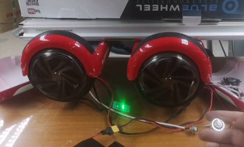 half_hoverboard.jpg half_hoverboard.jpg